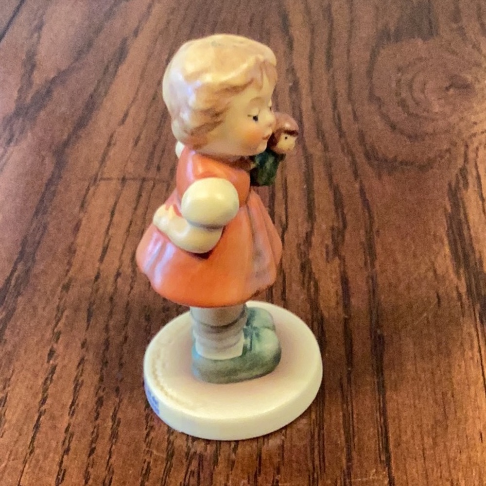 Hummel Puppet Princess - Picture 4 of 10